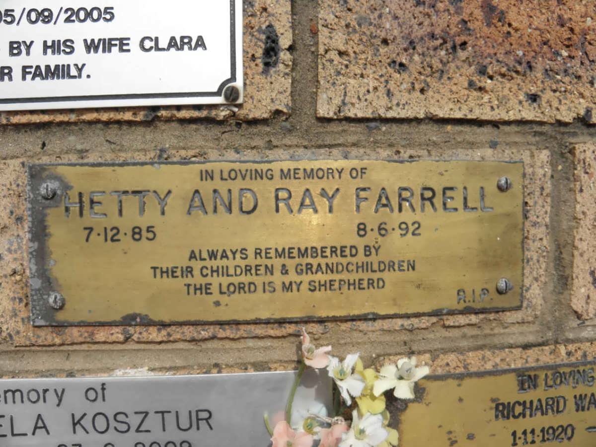 FARRELL Ray -1992 &amp; Hetty -1985