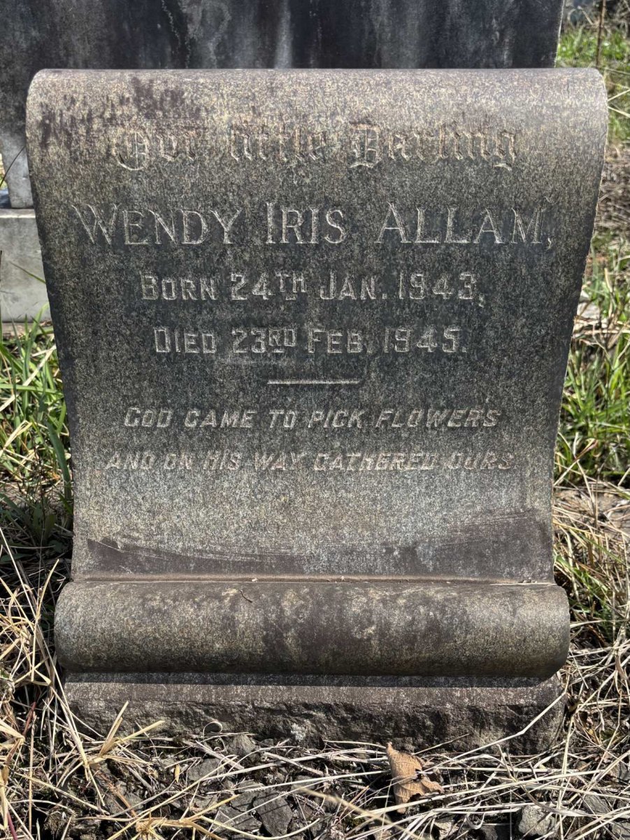 ALLAM Wendy Iris 1943-1945
