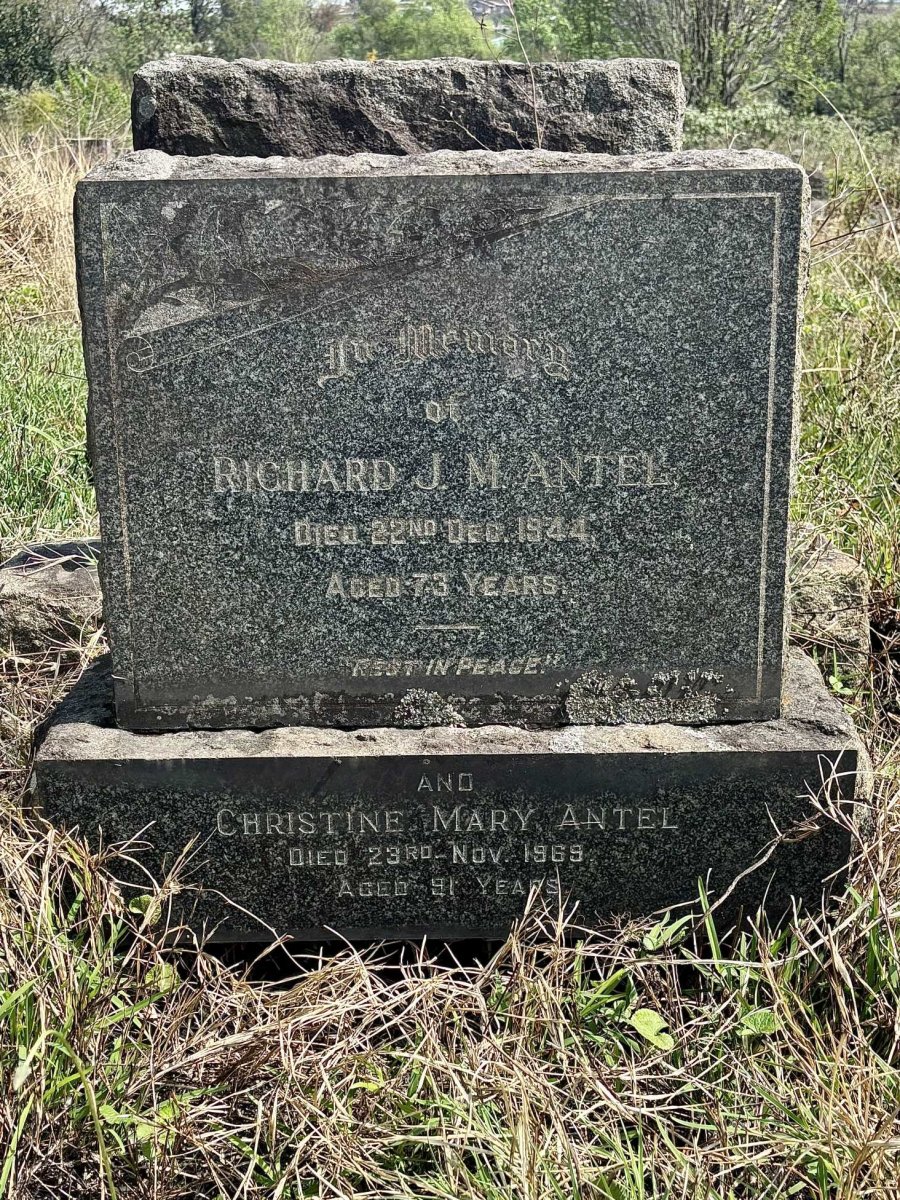 ANTEL Richards J.M. -1944 & Christine Mary -1969