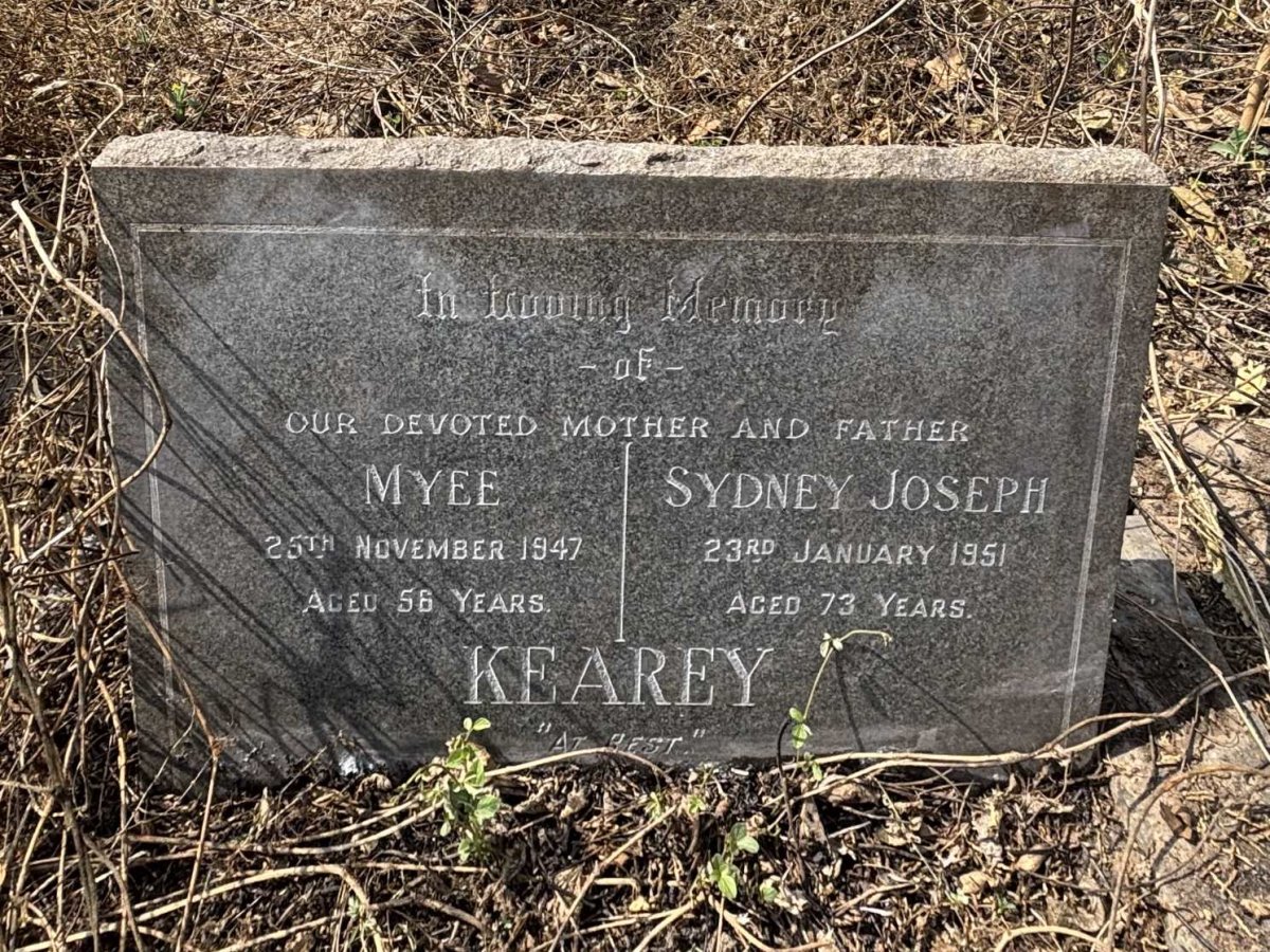 KEAREY Sydney Joseph -1951 & Myee -1947