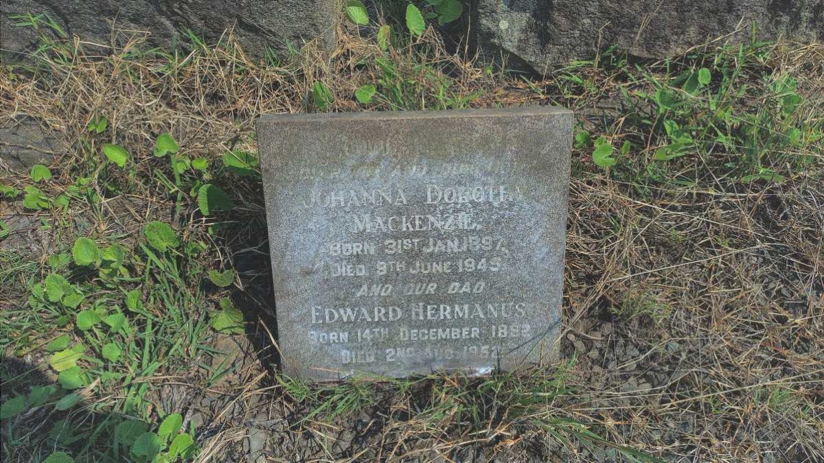 MACKENZIE Edward Hermanus 1892-1952 & Johanna Dorothy 1897-1945
