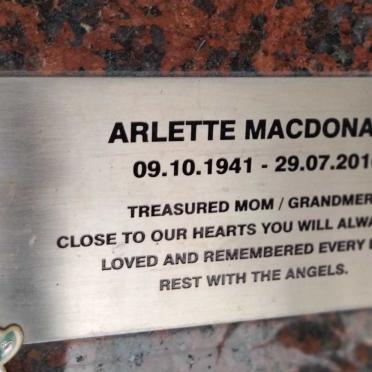 MACDONALD Arlette 1941-2016
