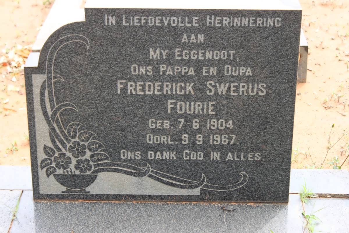 FOURIE Frederick Swerus 1904-1967 &amp; Cornelia Carolina 1910-1992